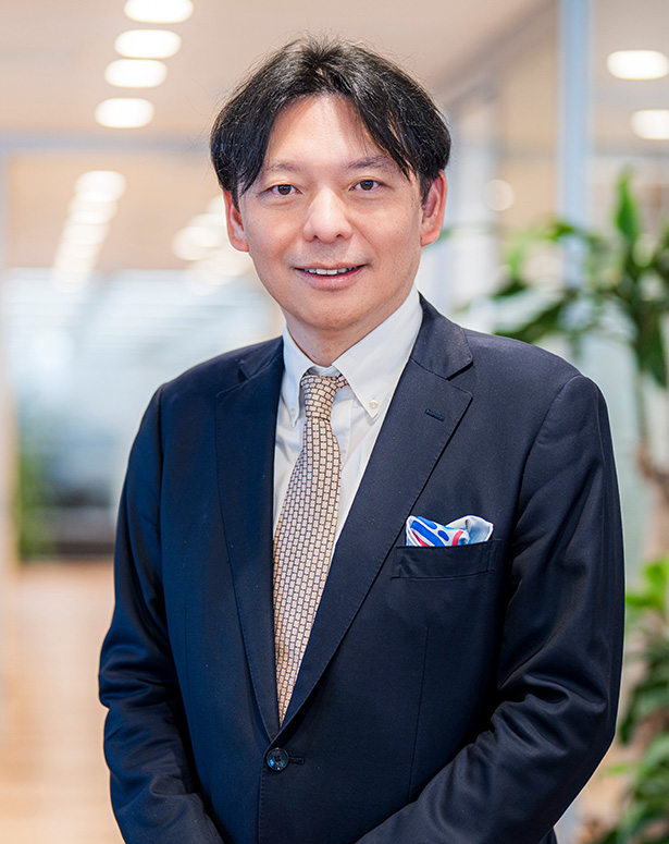 眞鍋 淳也 弁護士（代表／公認会計士有資格）